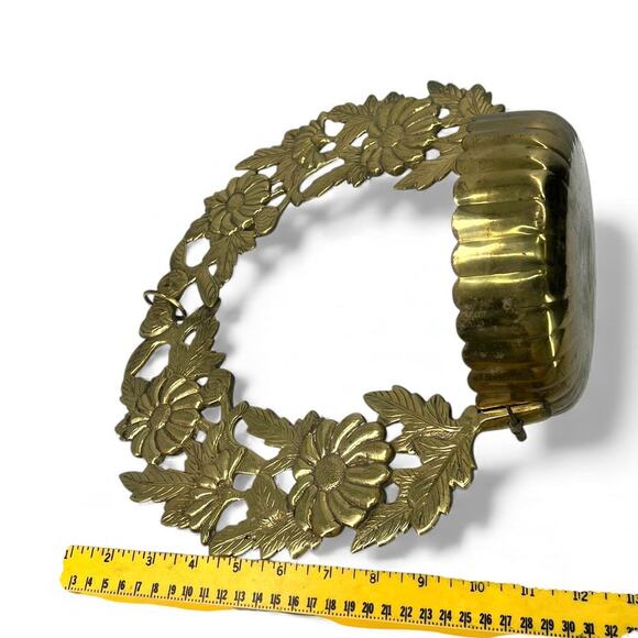 Vintage japanese Buddhist altar solid brass lantern plant holder garden decor - Picture 9 of 10